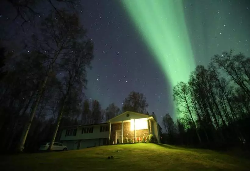 Ak Golden Umbrella Bed & Breakfast