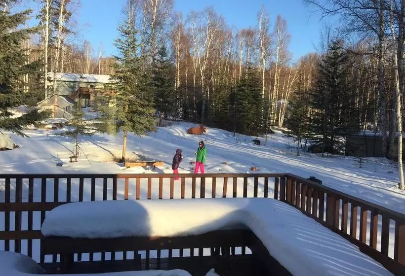 Ak Golden Umbrella Bed & Breakfast