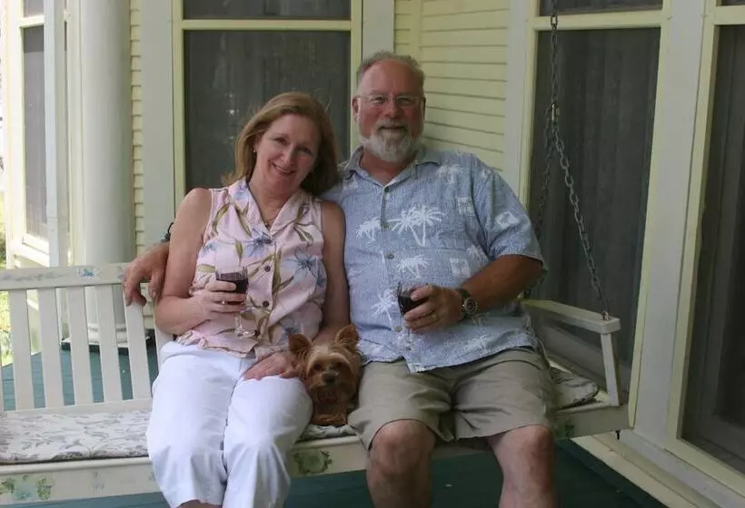 Angel Rose Bed & Breakfast