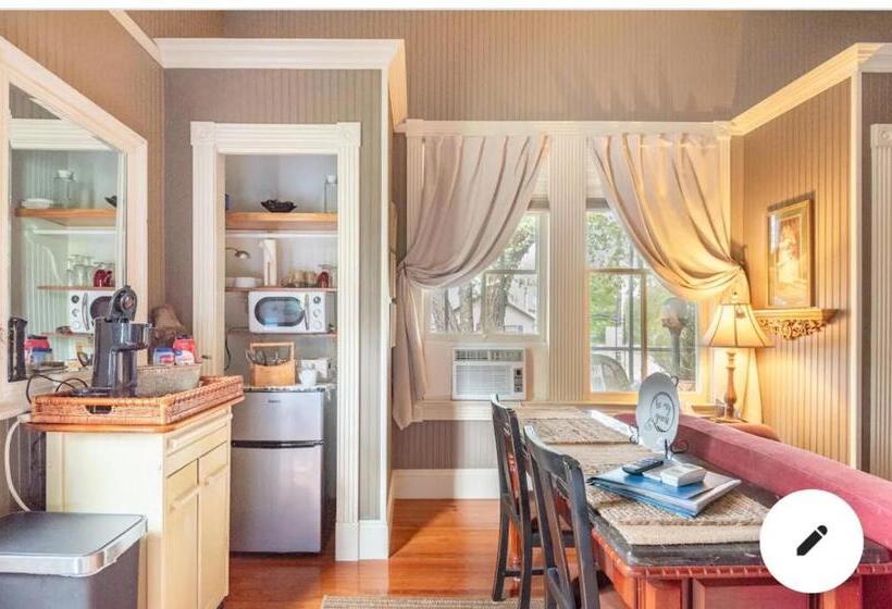 Bed and Breakfast The Guest Room