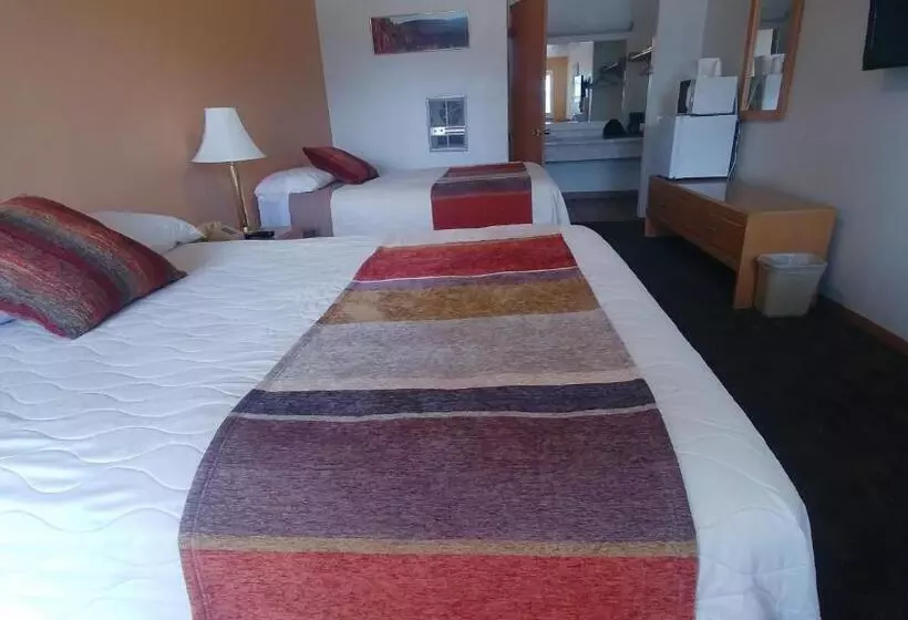 Blue Pine Motel