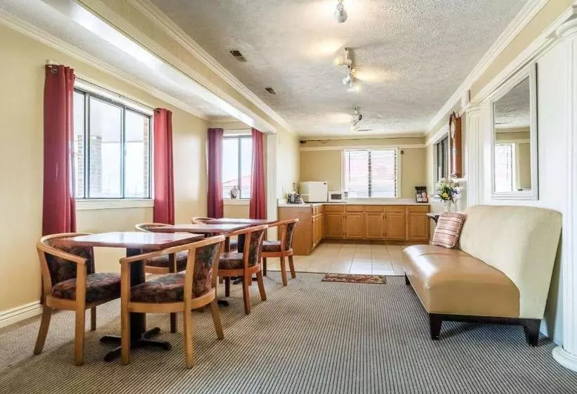 مُتل Rodeway Inn