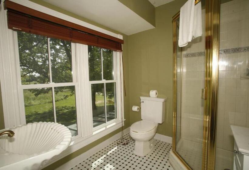 George Brooks House B&b