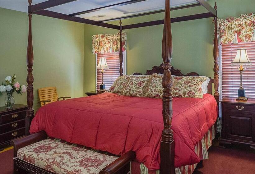 George Brooks House B&b