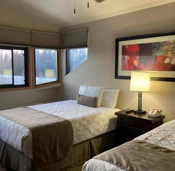 בית מלון כפרי Kenai Airport