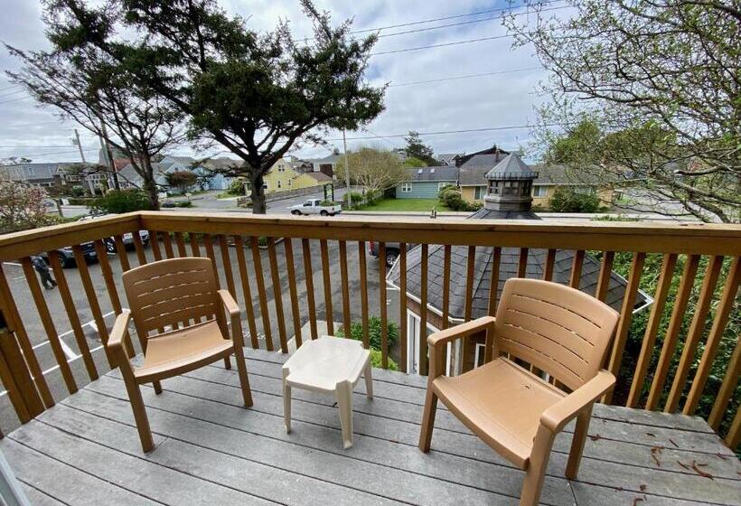 酒店 Lighthouse Inn