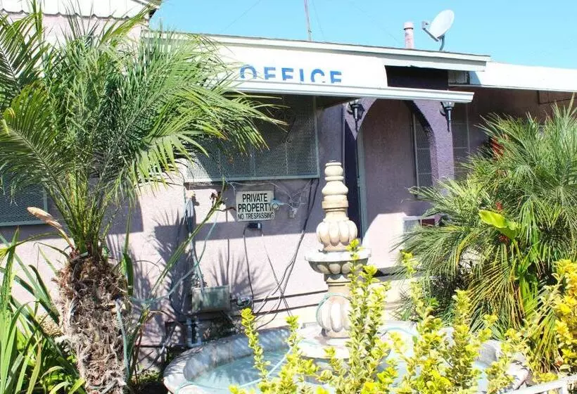 Motelli Apache Inn