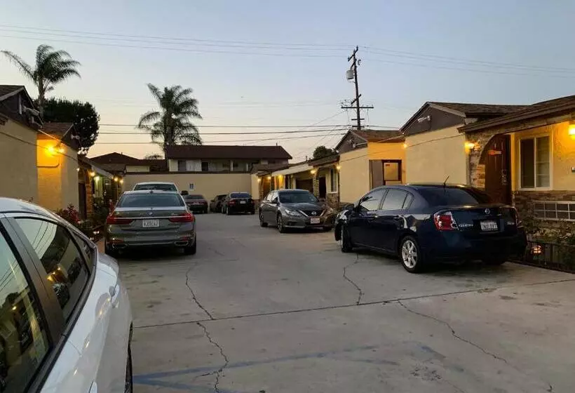 Motelli Apache Inn