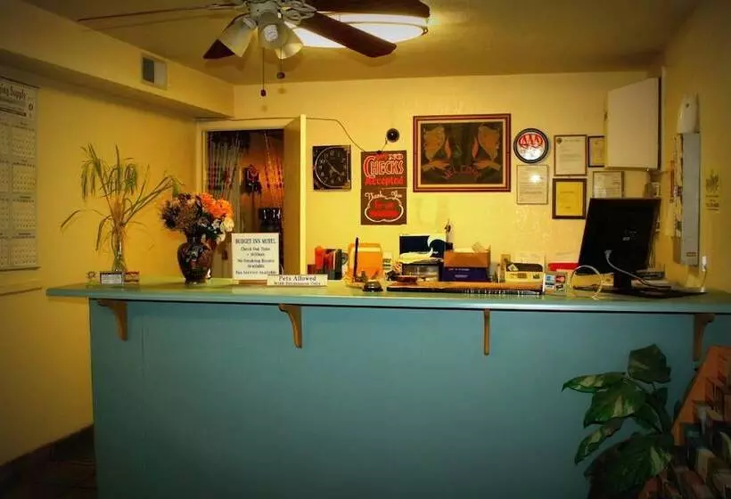 モーテル Budget Inn Parker