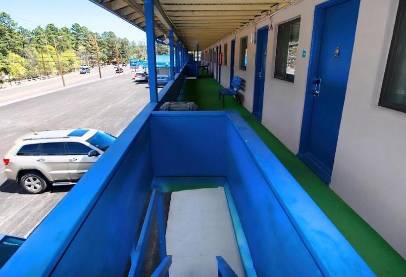 فندق على الطريق Budget Lodge