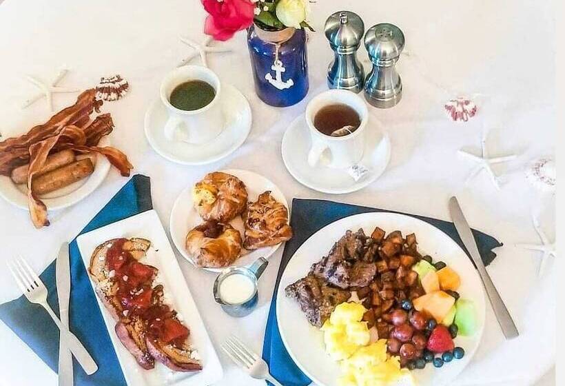 מוטל Castle Manor Inn