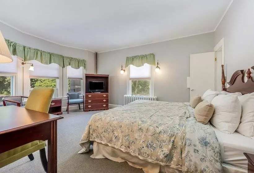モーテル Castle Manor Inn