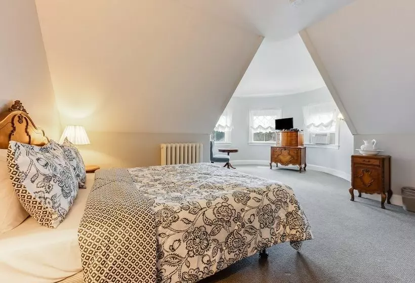 モーテル Castle Manor Inn