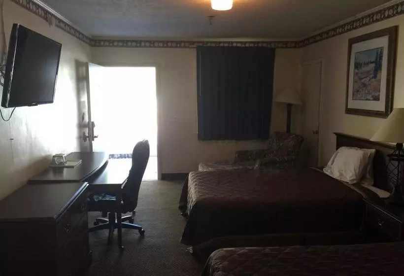 مُتل Deluxe Inn  Statesboro