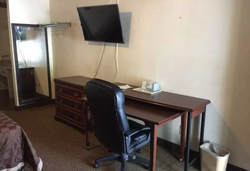 مُتل Deluxe Inn  Statesboro