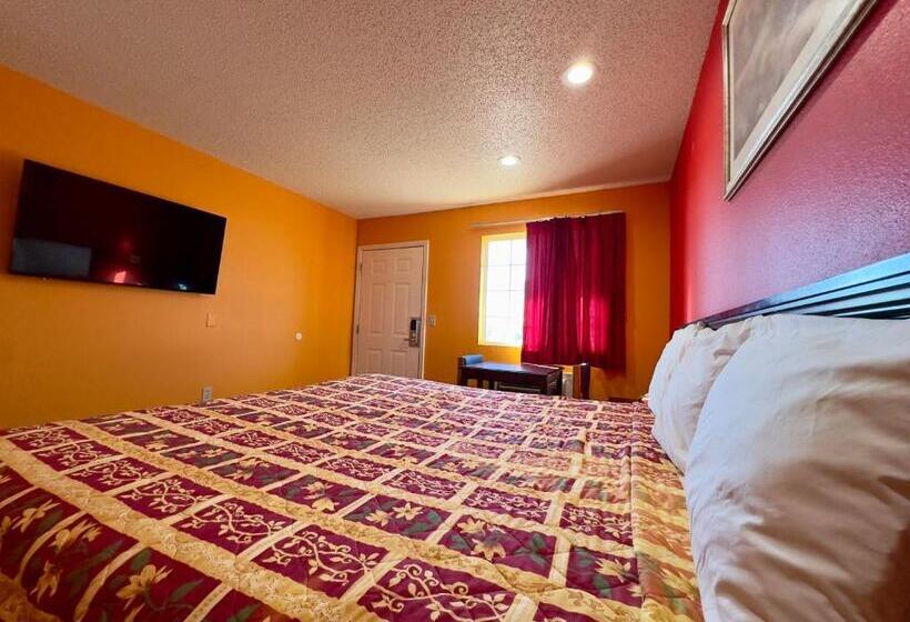 فندق على الطريق Razorback Inn