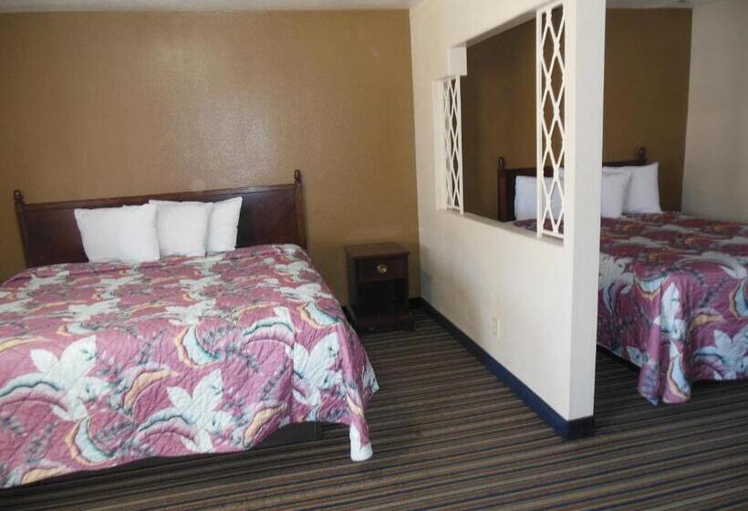 فندق على الطريق Route 66 Inn