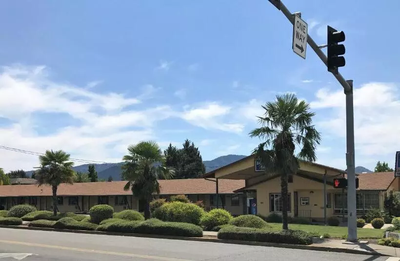 Hotelli Bestway Inn