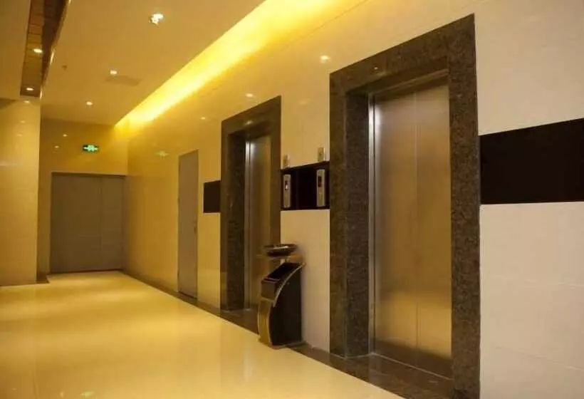 Hotelli Greentree Inn Hainan Haikou Jinniu Road Business