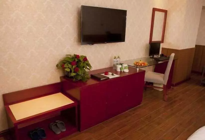 Hotelli Greentree Inn Hainan Haikou Jinniu Road Business