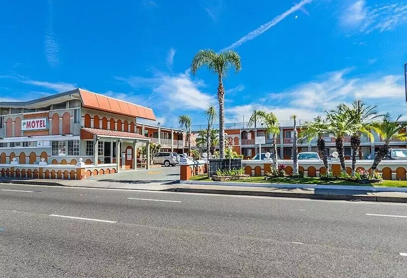 モーテル Aqua Venture Inn