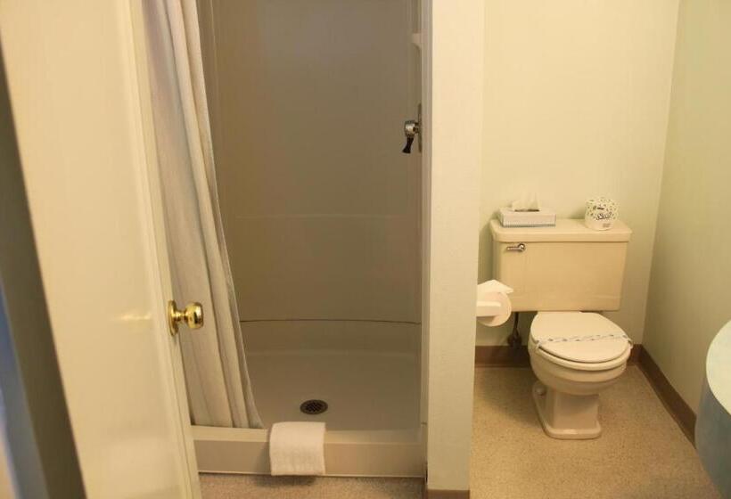 汽车旅馆  Azalea Lodge