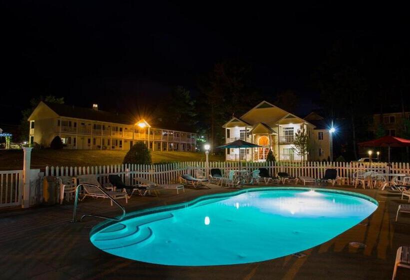 Motelli Golden Gables Inn