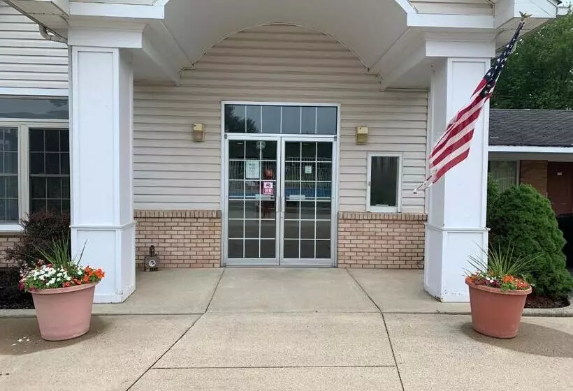 モーテル Monticello Inn   Monticello, Indiana