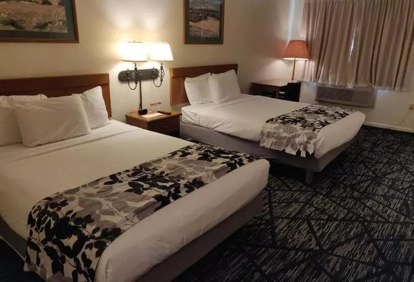 Motelli Skyline Motor Inn