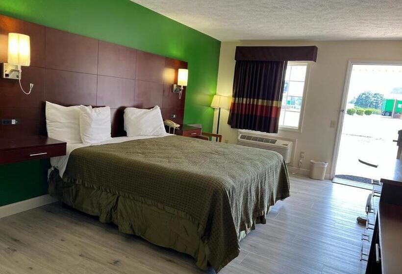 모텔 Surry Inn   Dobson