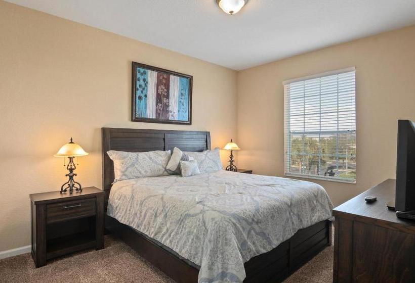 Orlando Resort Rentals At Universal Boulevard