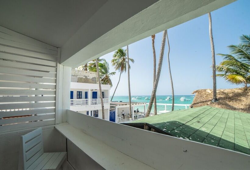 هتل The Greek Resort