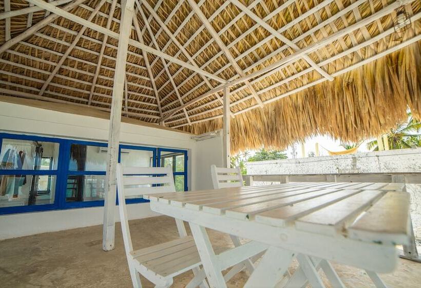 هتل The Greek Resort