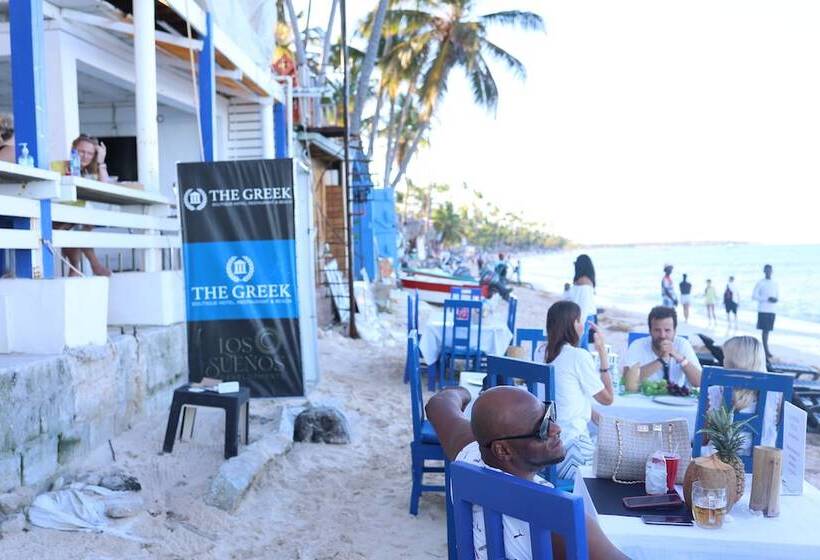 هتل The Greek Resort