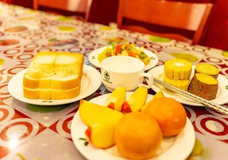 ホテル Greentree Inn Gansu Baiyin East Bus Station Lanbao Road Express