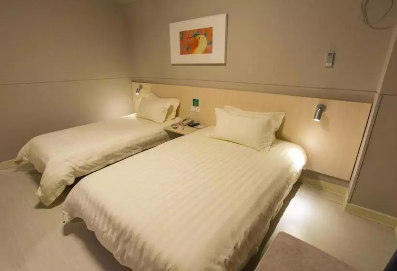 ホテル Jinjiang Inn Liuzhou Bubugao Square North Station