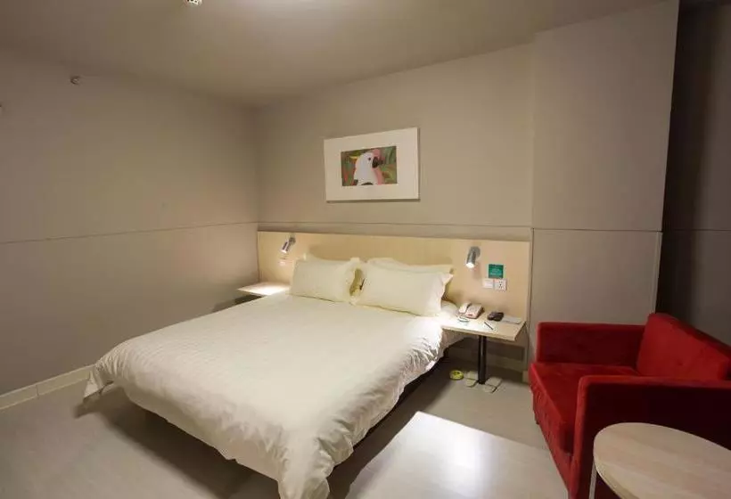 ホテル Jinjiang Inn Liuzhou Bubugao Square North Station