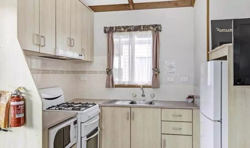 Hotelli Narrawong Island Holiday Park