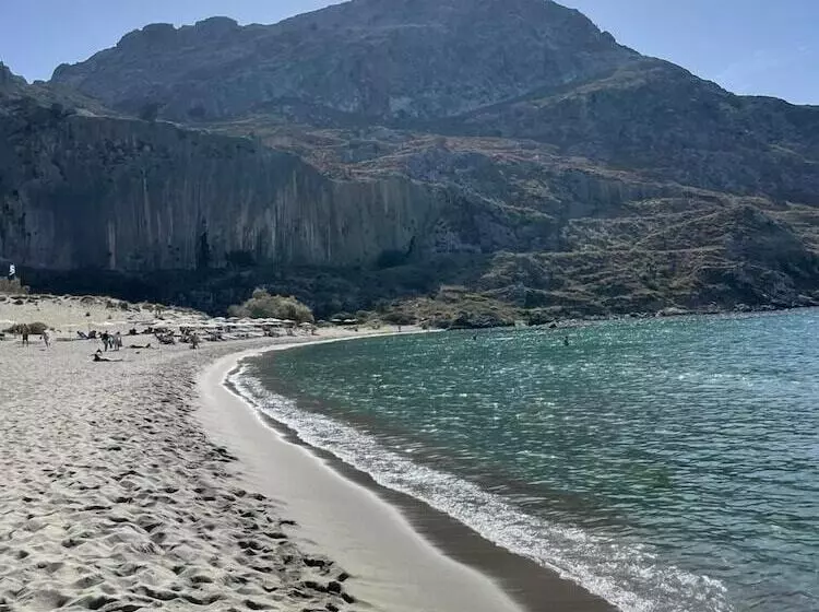 Hotelli Happycamp Mobile Homes Camping Apollonia