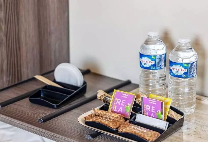 هتل Kyriad Limoges   Ester