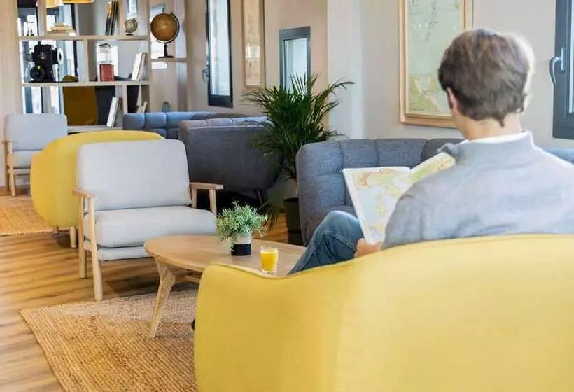 هتل Kyriad Limoges   Ester