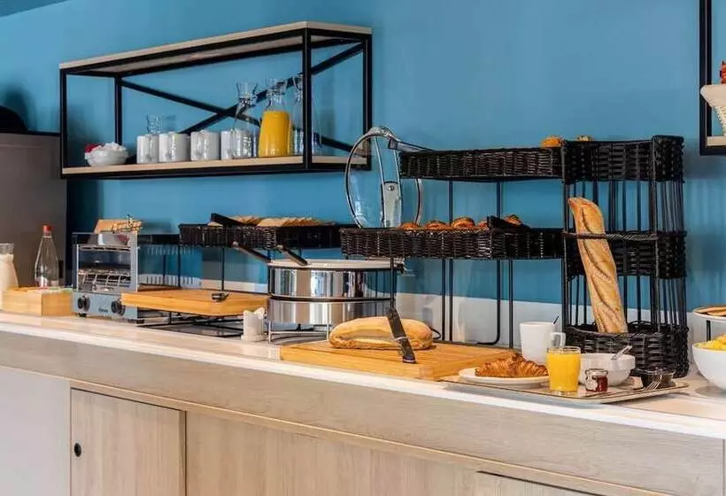 هتل Kyriad Limoges   Ester