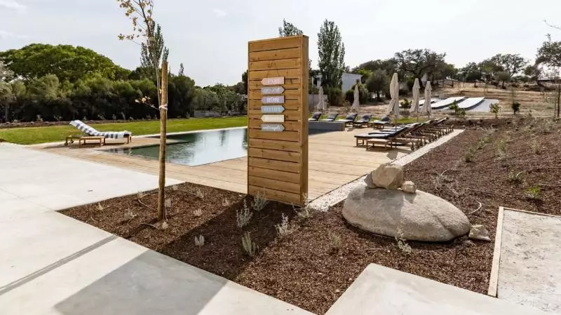 هتل Quinta Da Amendoeira - Evora - The Farmhouse