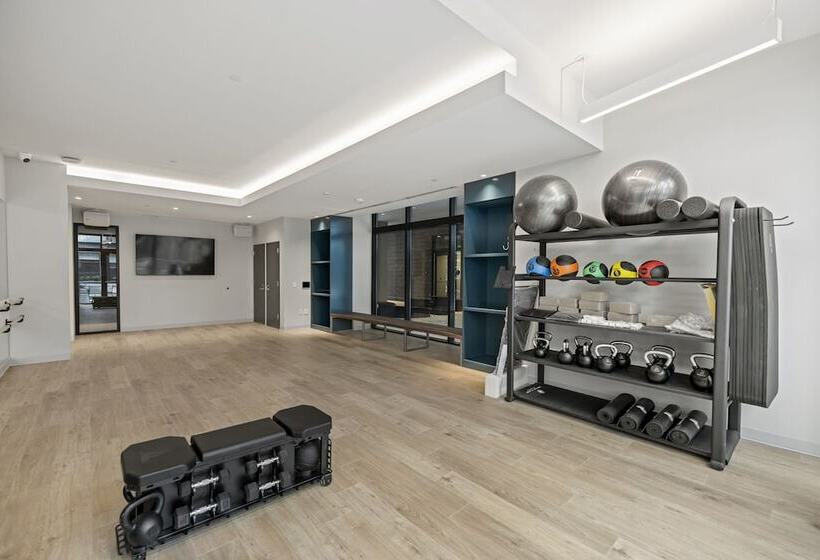 Placemakr Cathedral Heights