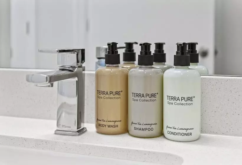 Placemakr Cathedral Heights