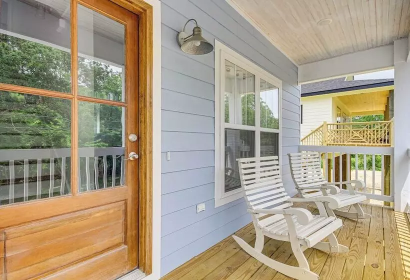 Bay St Louis Home W/ Deck, Near Hollywood Casino!