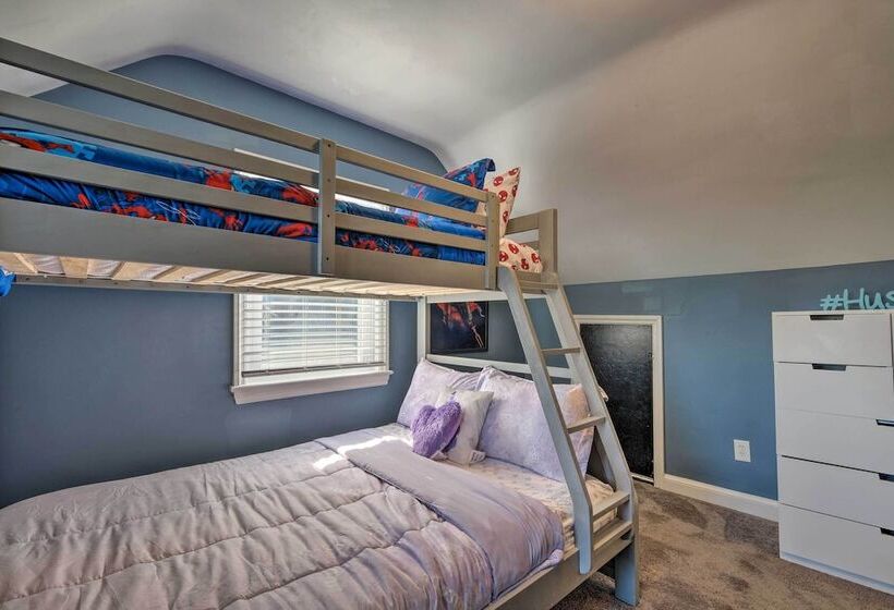 Capitol Heights Home ~ 5 Mi To National Mall!