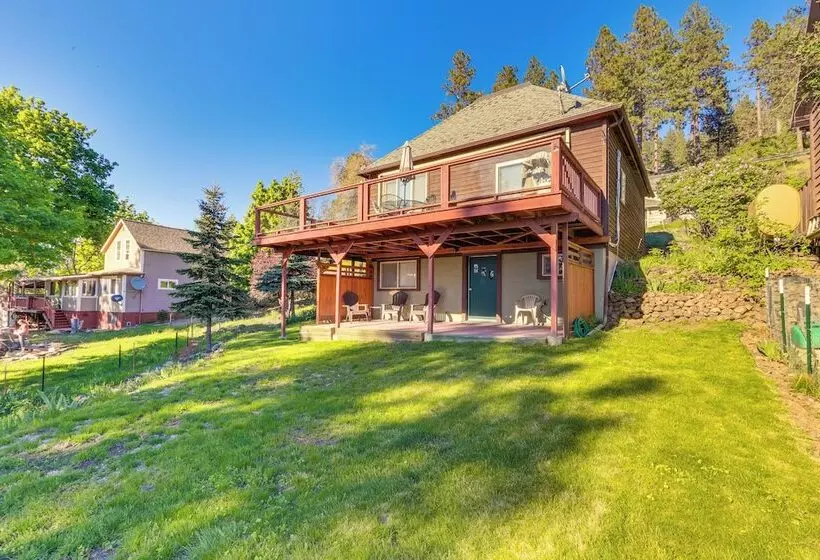 Harrison Home W/ Grill & Lake Views: Walk To Town!