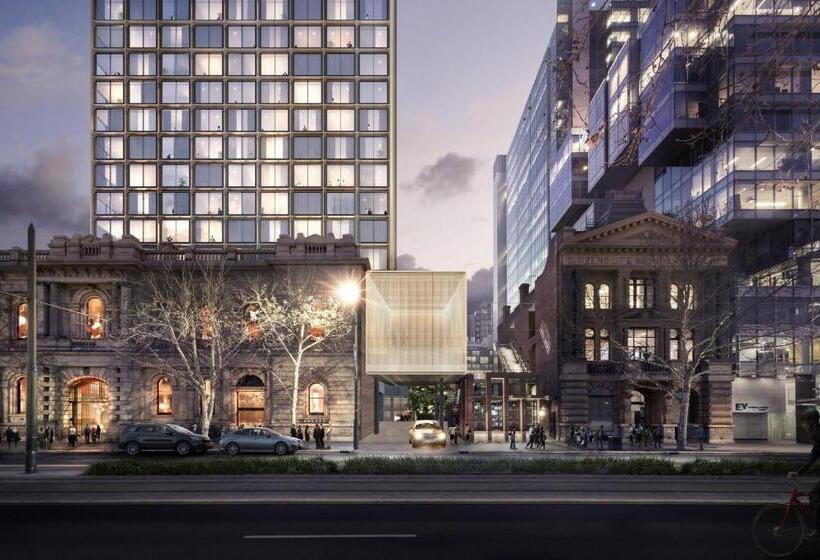 Отель Adelaide Marriott
