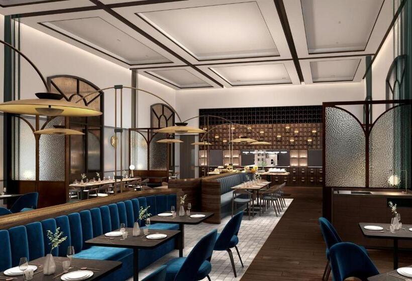 Отель Adelaide Marriott